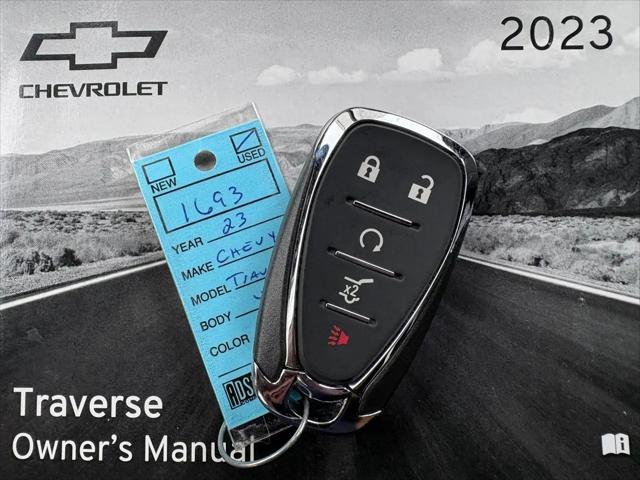 2023 Chevrolet Traverse FWD LT Cloth