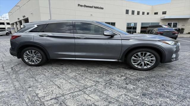 2023 INFINITI QX50 LUXE