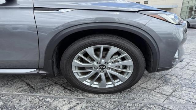 2023 INFINITI QX50 LUXE