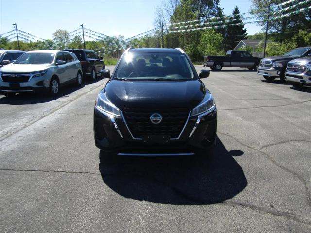 2021 Nissan Kicks SV Xtronic CVT