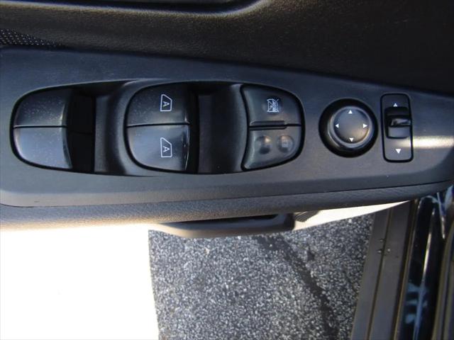 2021 Nissan Kicks SV Xtronic CVT