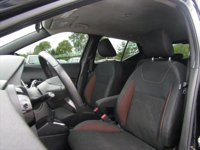 2018 Nissan Kicks SR