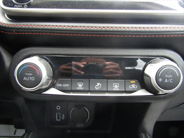 2018 Nissan Kicks SR
