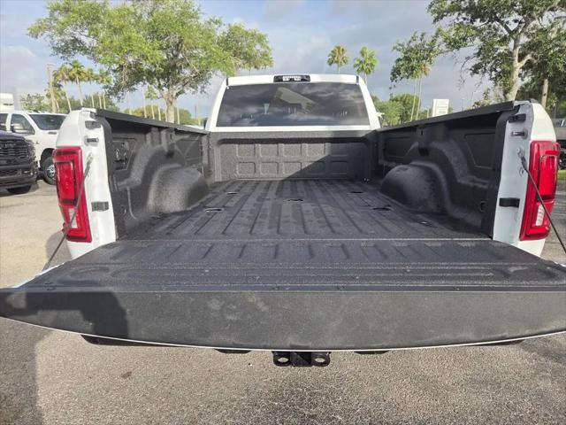 2026 Ram 3500 Big Horn Crew Cab 4x4 8' Box