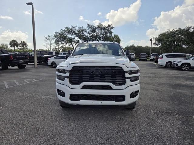2026 Ram 3500 Big Horn Crew Cab 4x4 8' Box