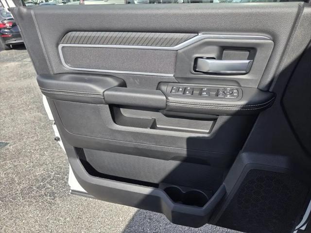 2026 Ram 3500 Big Horn Crew Cab 4x4 8' Box
