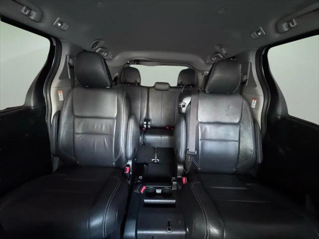 2015 Toyota Sienna SE Premium 8 Passenger