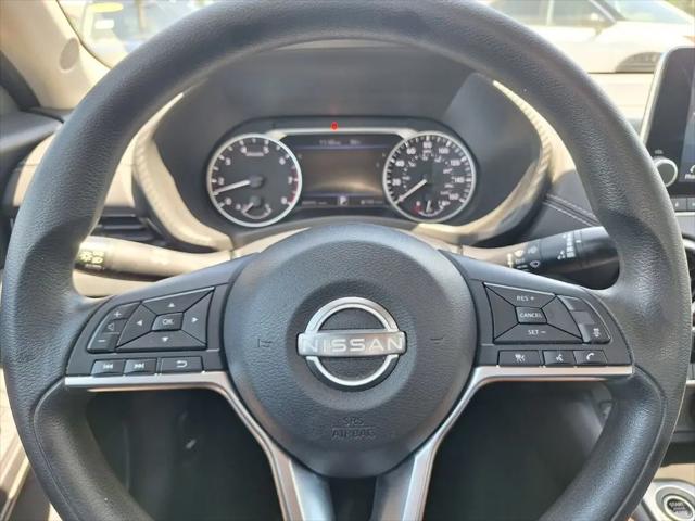 2024 Nissan Sentra SV Xtronic CVT