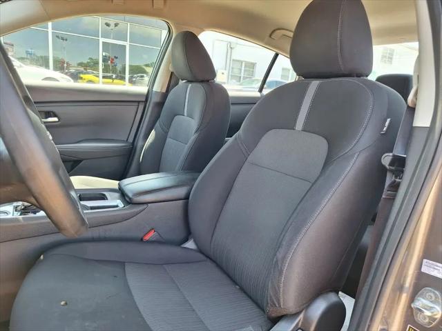 2024 Nissan Sentra SV Xtronic CVT