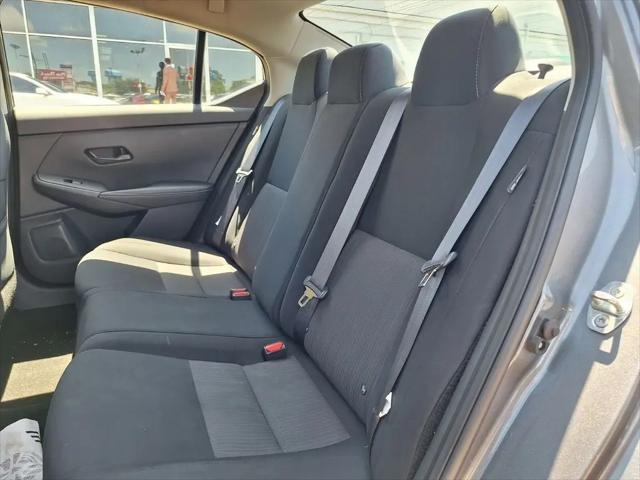 2024 Nissan Sentra SV Xtronic CVT
