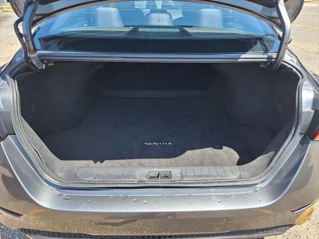 2024 Nissan Sentra SV Xtronic CVT