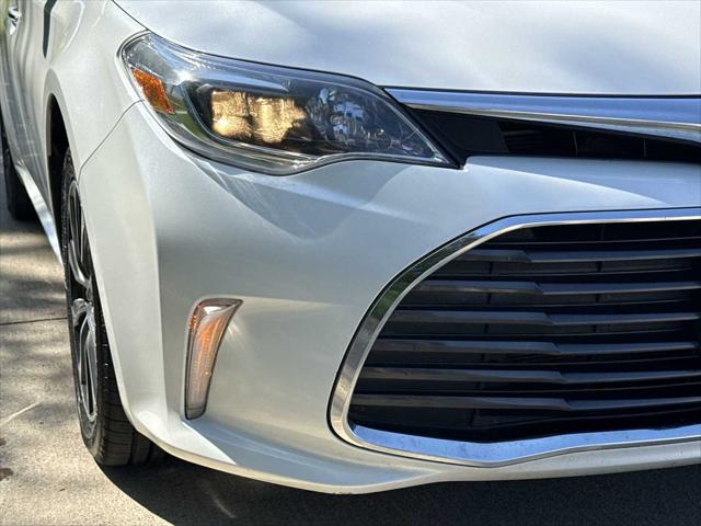 2016 Toyota Avalon Hybrid XLE Premium