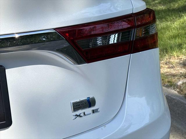 2016 Toyota Avalon Hybrid XLE Premium