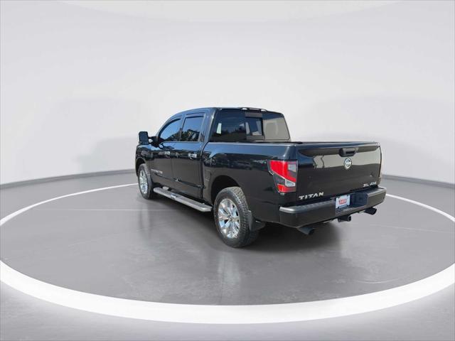 2020 Nissan Titan Crew Cab SL 4x4