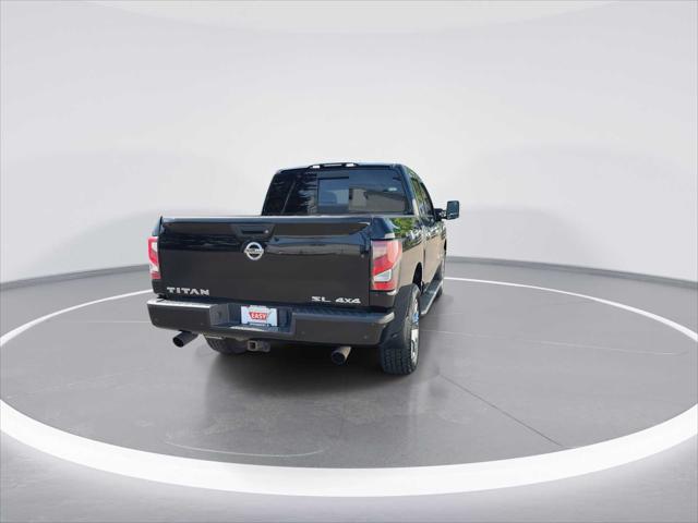 2020 Nissan Titan Crew Cab SL 4x4