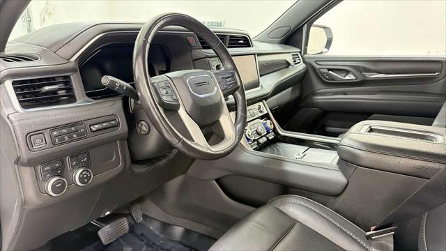 2022 GMC Yukon XL 4WD Denali