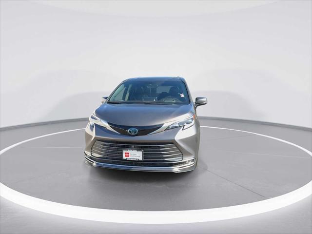2021 Toyota Sienna Platinum