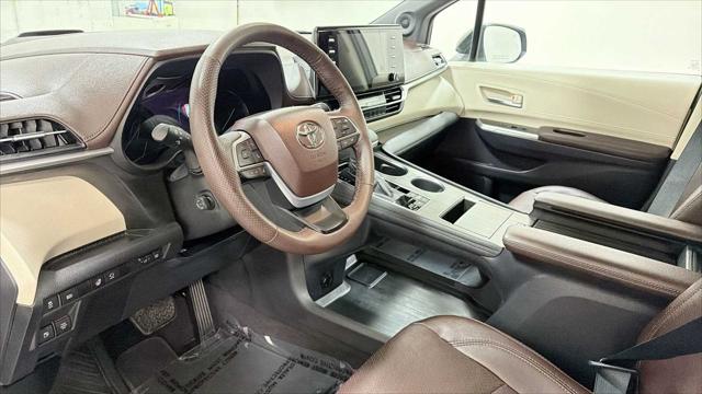 2021 Toyota Sienna Platinum