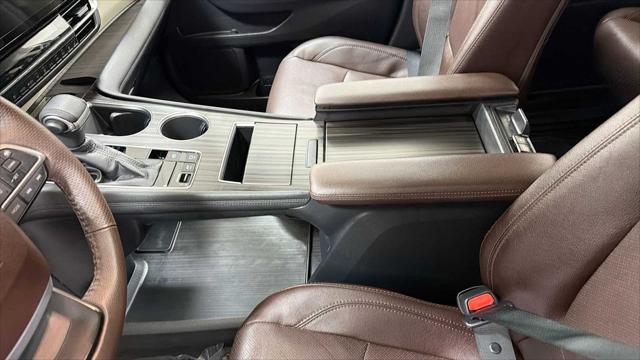 2021 Toyota Sienna Platinum