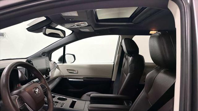 2021 Toyota Sienna Platinum