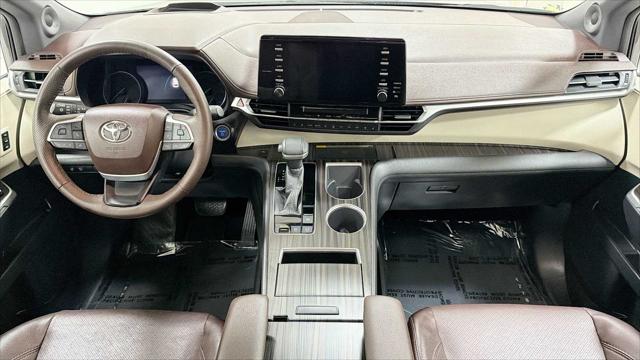 2021 Toyota Sienna Platinum