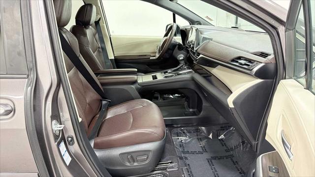 2021 Toyota Sienna Platinum