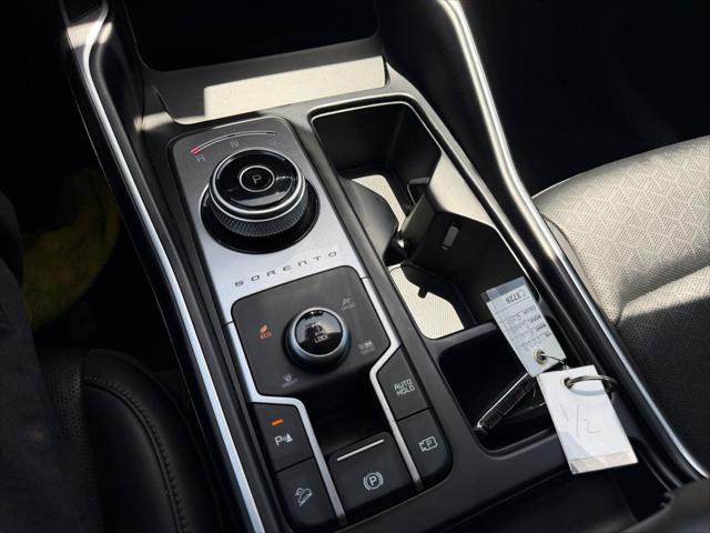 2023 Kia Sorento Hybrid EX