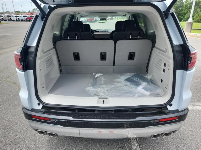 2026 GMC Acadia Denali AWD