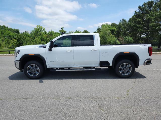 2026 GMC Sierra 2500HD Crew Cab, Standard Bed, SLE, 4WD