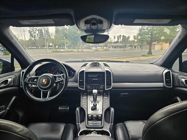 2018 Porsche Cayenne Turbo