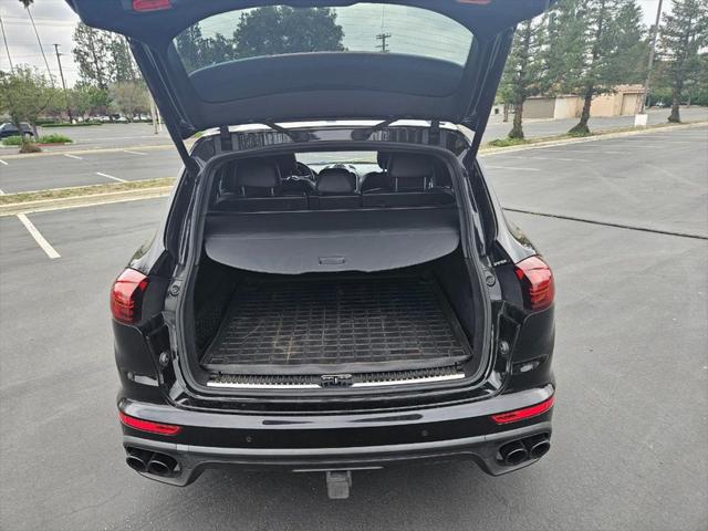 2018 Porsche Cayenne Turbo