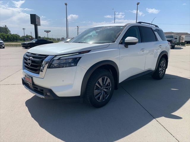 2024 Nissan Pathfinder SV AWD 4dr SUV