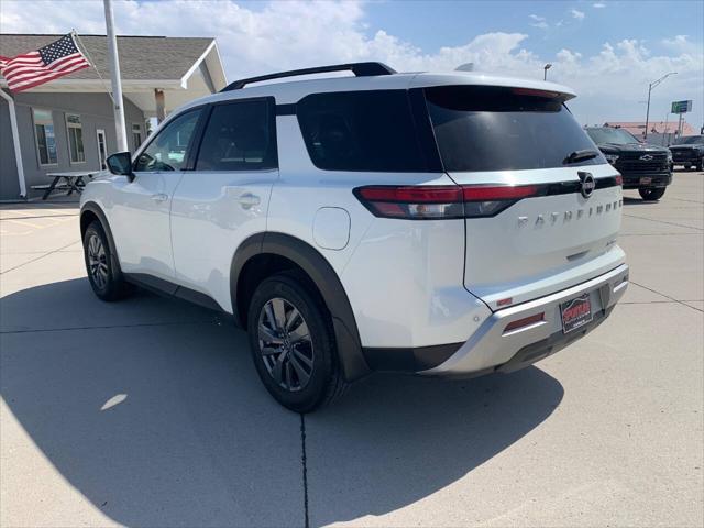 2024 Nissan Pathfinder SV AWD 4dr SUV