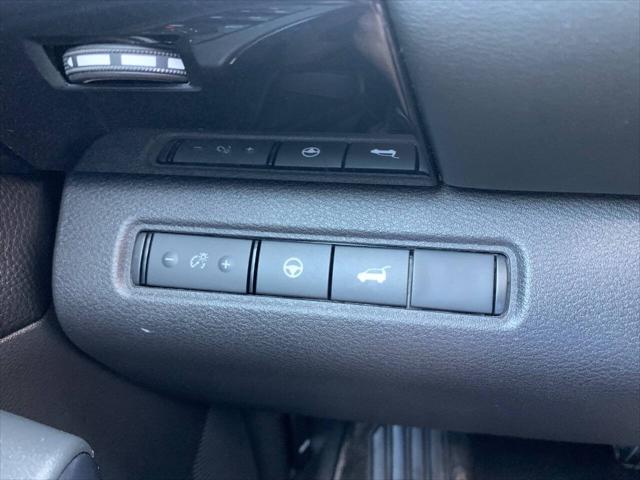 2024 Nissan Pathfinder SV AWD 4dr SUV
