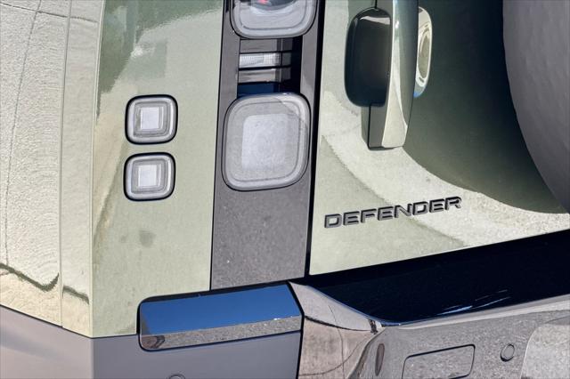 2026 Land Rover Defender P300 S