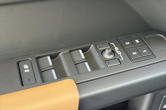 2026 Land Rover Defender P300 S