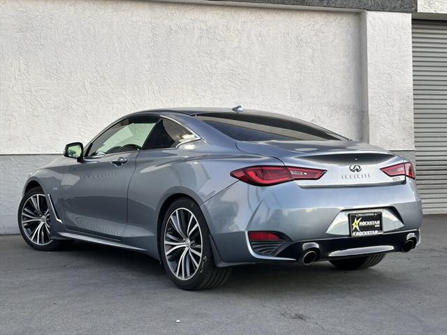 2017 INFINITI Q60 2.0t