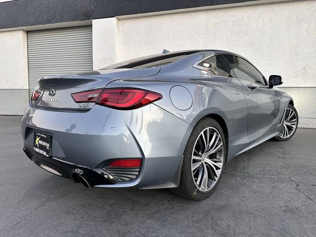 2017 INFINITI Q60 2.0t
