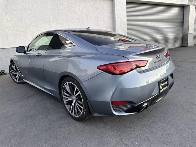 2017 INFINITI Q60 2.0t