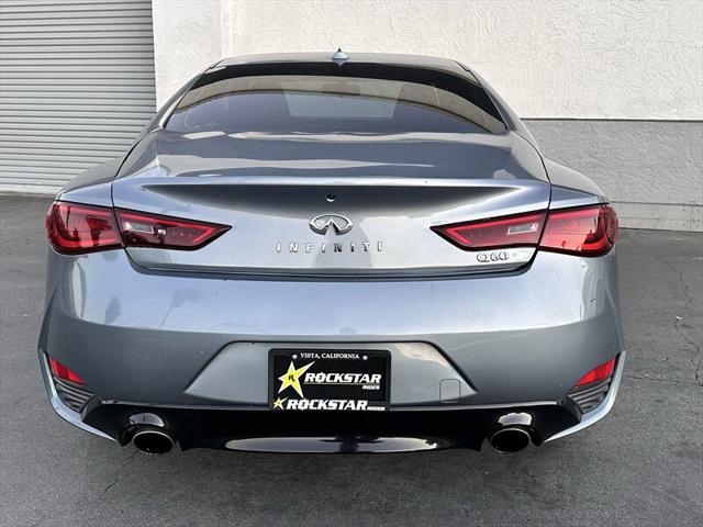 2017 INFINITI Q60 2.0t