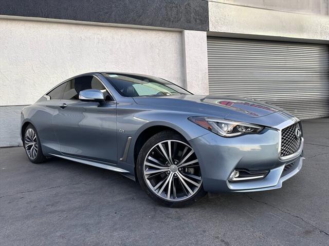 2017 INFINITI Q60 2.0t