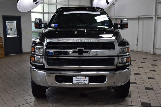 2024 Chevrolet Silverado 6500HD 1LT