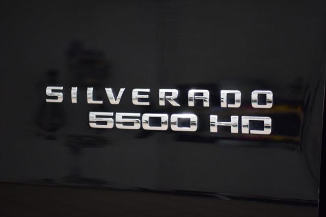 2024 Chevrolet Silverado 6500HD 1LT