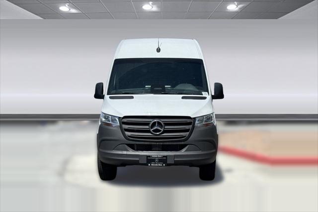 2026 Mercedes-Benz Sprinter 2500 Standard Roof 4-Cyl Diesel