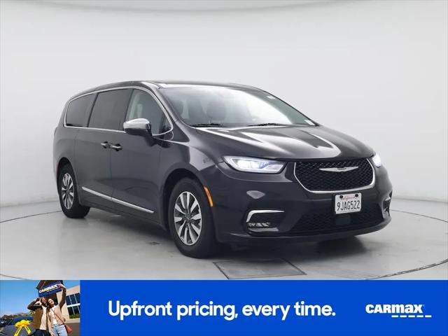 2023 Chrysler Pacifica Hybrid Limited for sale in Roseville, CA