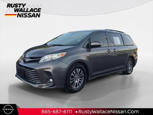 2019 Toyota Sienna XLE 8 Passenger for sale in Knoxville, TN