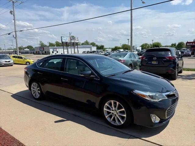 2015 Toyota Avalon Limited for sale in Cedar Rapids, IA
