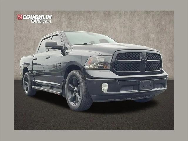 2018 Ram 1500 Big Horn Crew Cab 4x4 5'7" Box for sale in Pataskala, OH