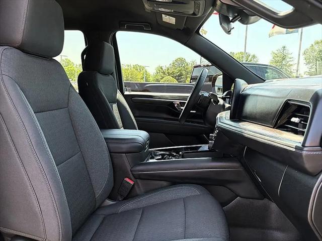 2025 Chevrolet Tahoe 4WD LS