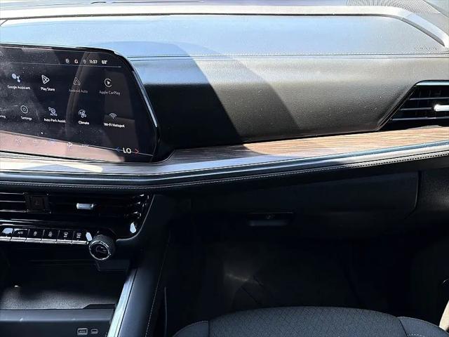 2025 Chevrolet Tahoe 4WD LS
